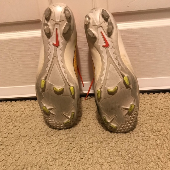 Nike Mercurial Victory IV Firm Ground Soccer Cleats - US Size 11 - Picture 5 of 5